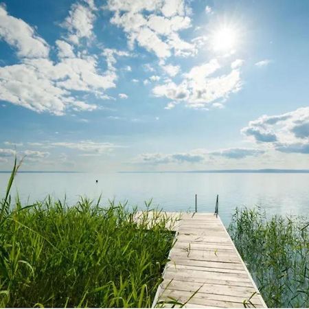 Green Lake House - Private Beach At Balaton Balatonakarattya Buitenkant foto