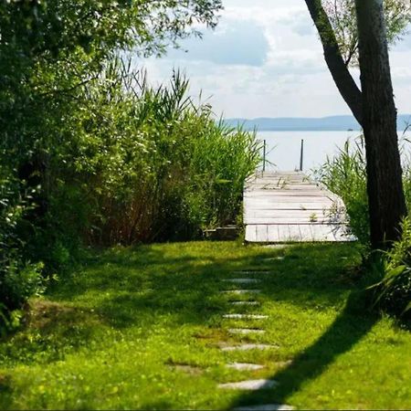 Green Lake House - Private Beach At Balaton Balatonakarattya Buitenkant foto